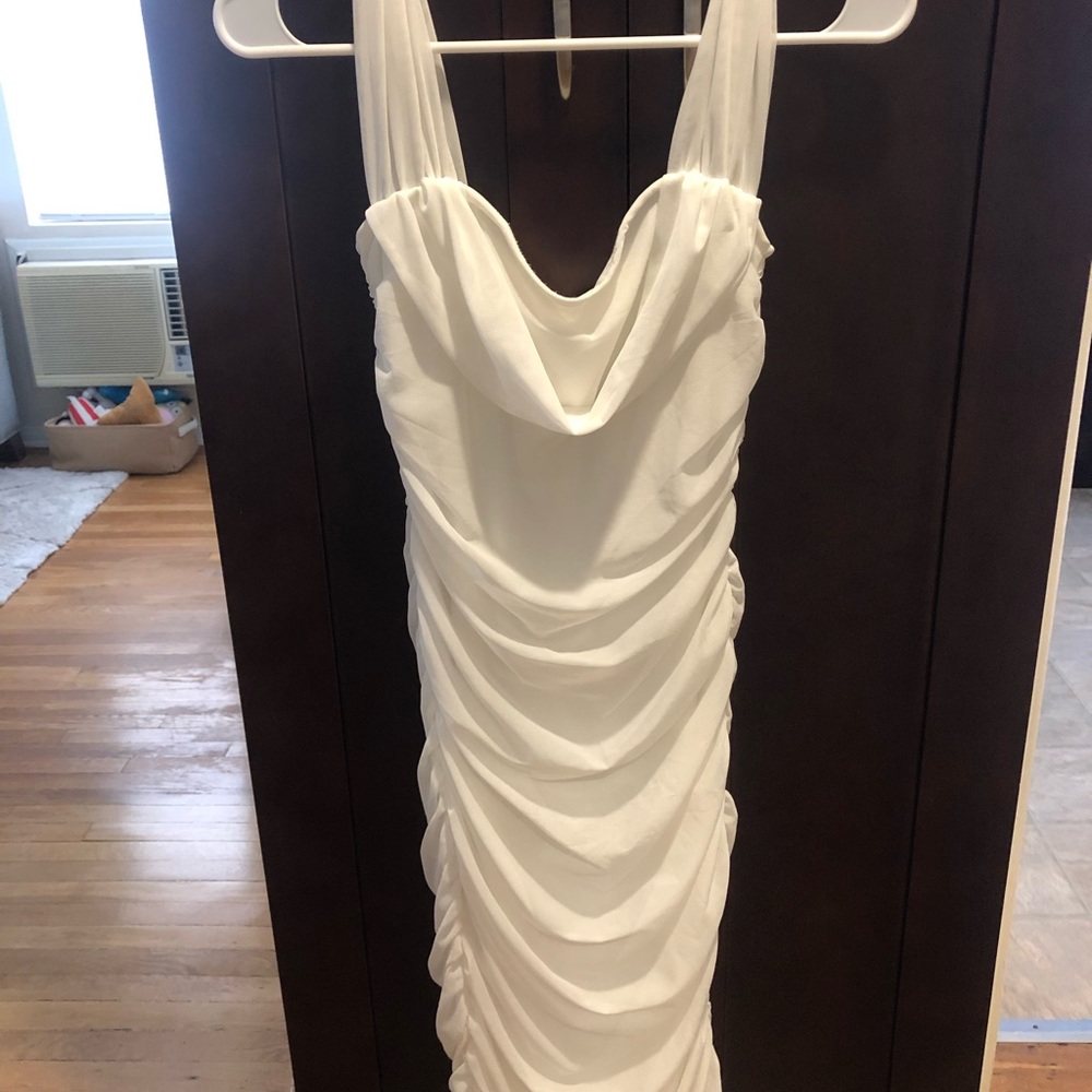 Off shoulder ruched meshed white dress